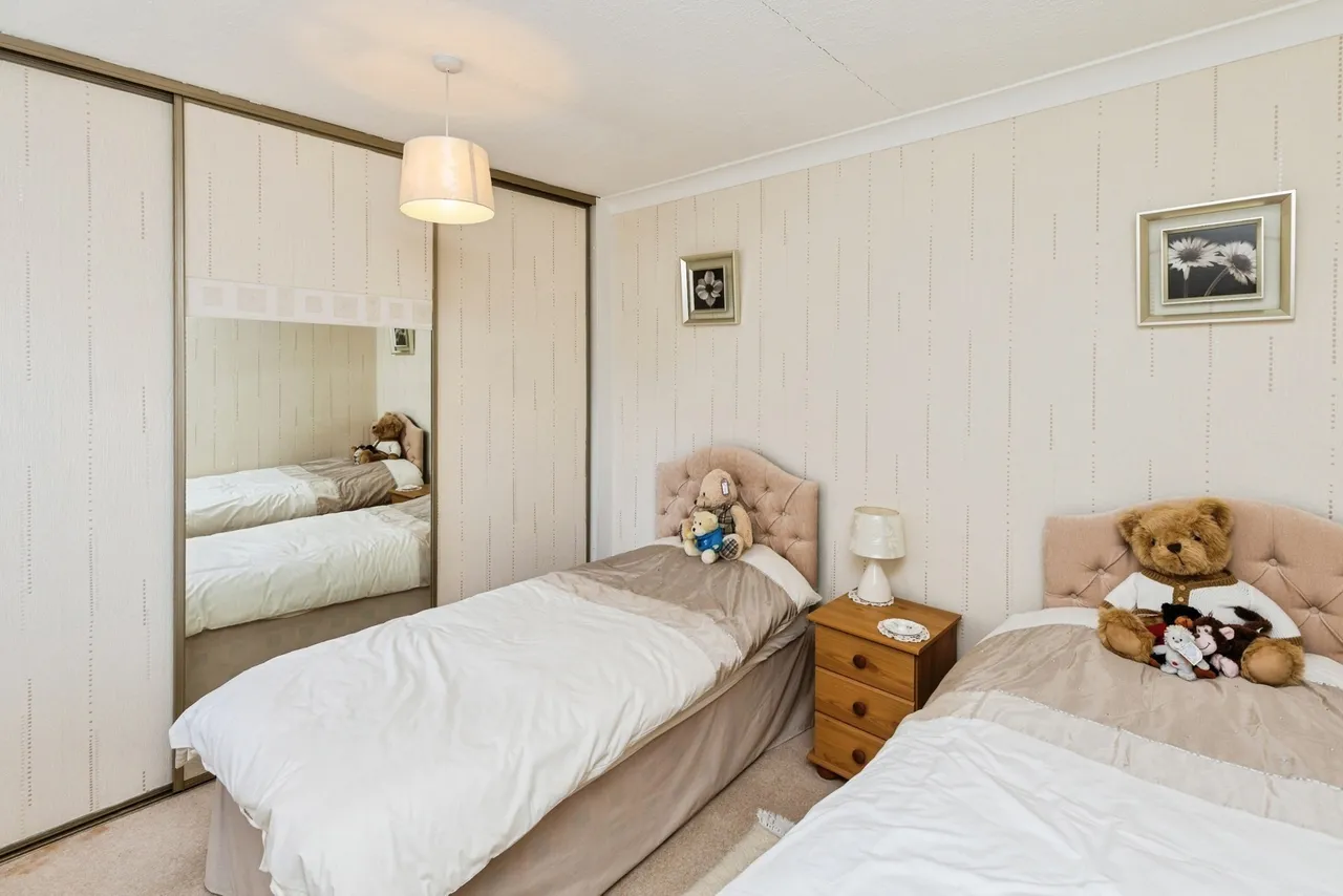 Wats Dyke Avenue, Mynydd Isa, CH7, photo 16