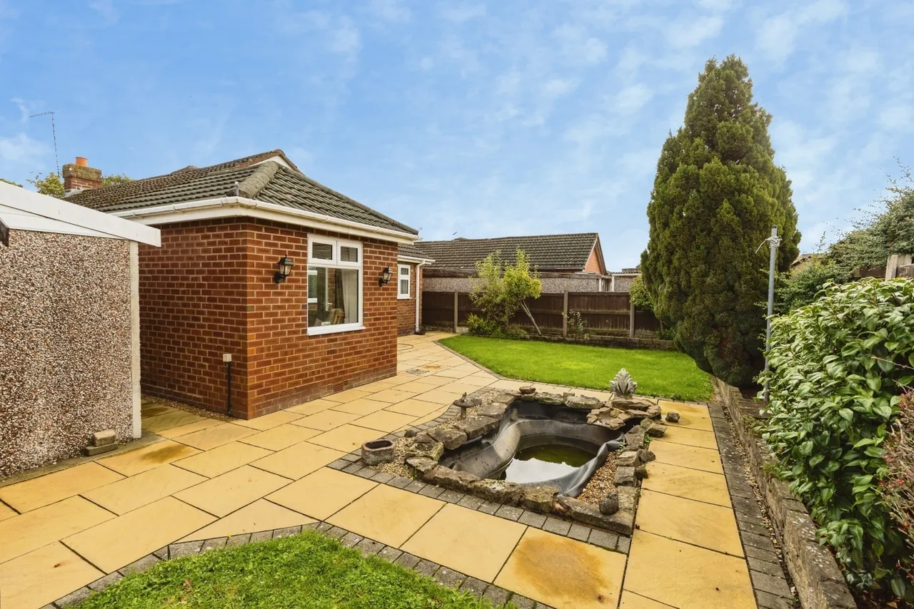 Wats Dyke Avenue, Mynydd Isa, CH7, photo 7