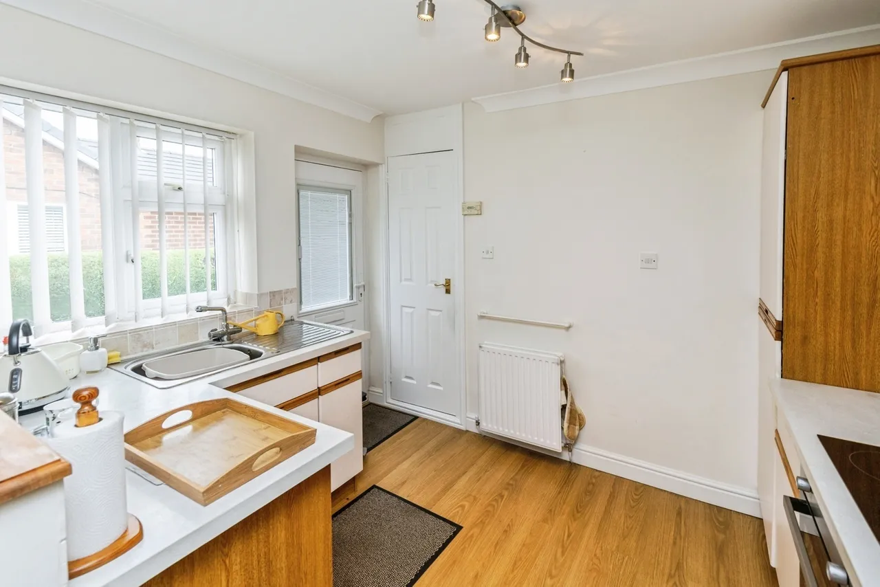 Wats Dyke Avenue, Mynydd Isa, CH7, photo 9