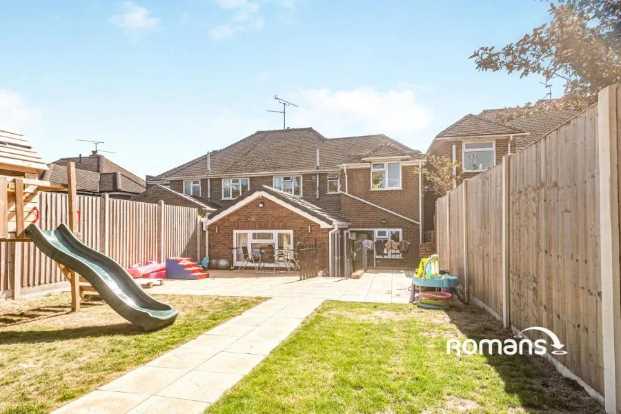 Hartsbourne Road, Earley, RG6, photo 10