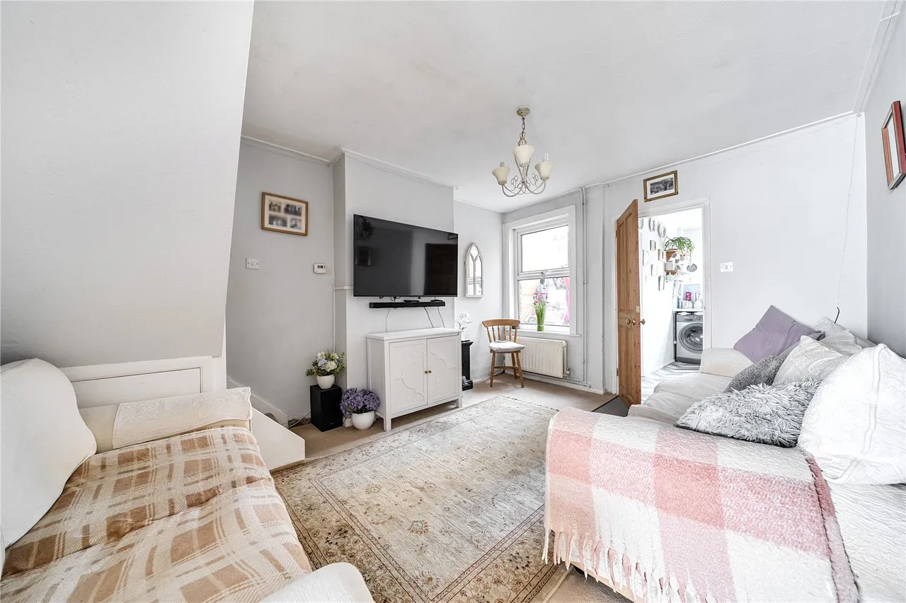 London Road, Dunton Green, Sevenoaks, Kent, TN13 2TB, photo 2