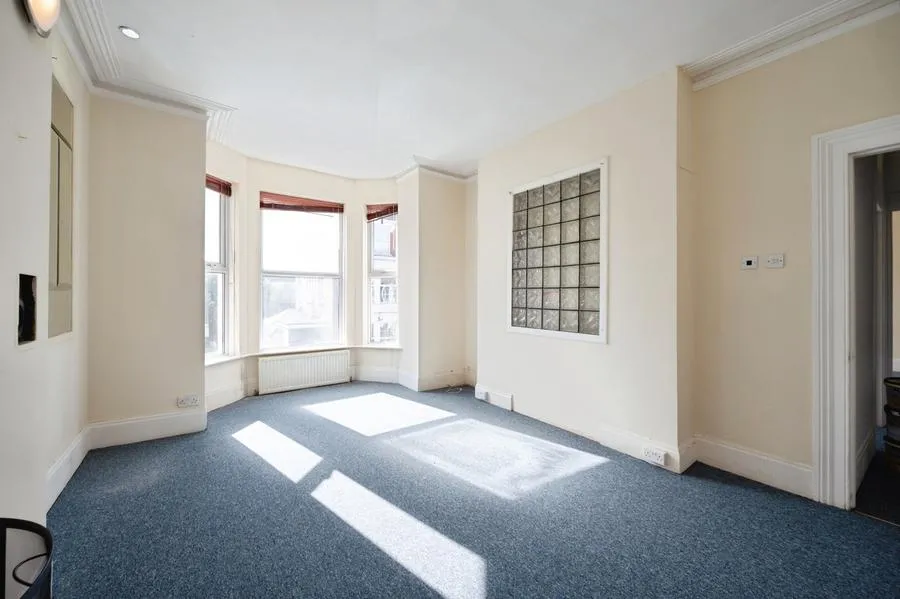 Waverley Grove, Southsea, PO4, photo 10