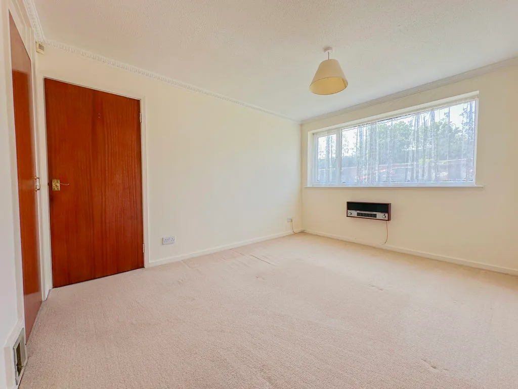 Lakeside Walk, Erdington, B23, photo 5