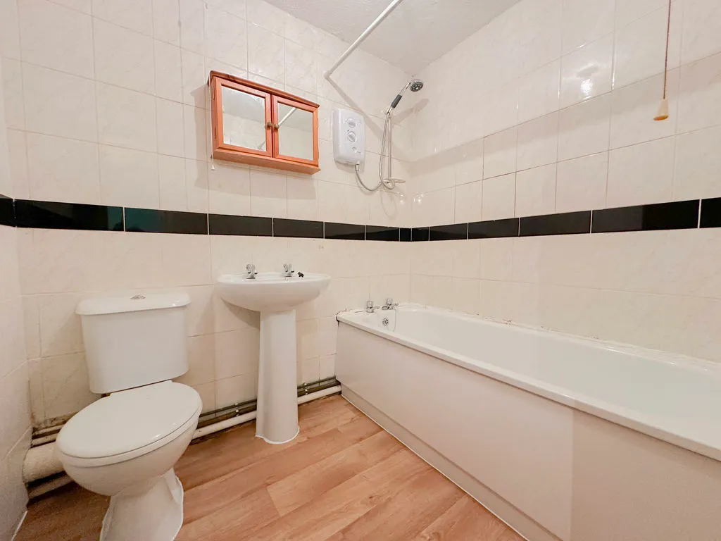 Lakeside Walk, Erdington, B23, photo 8