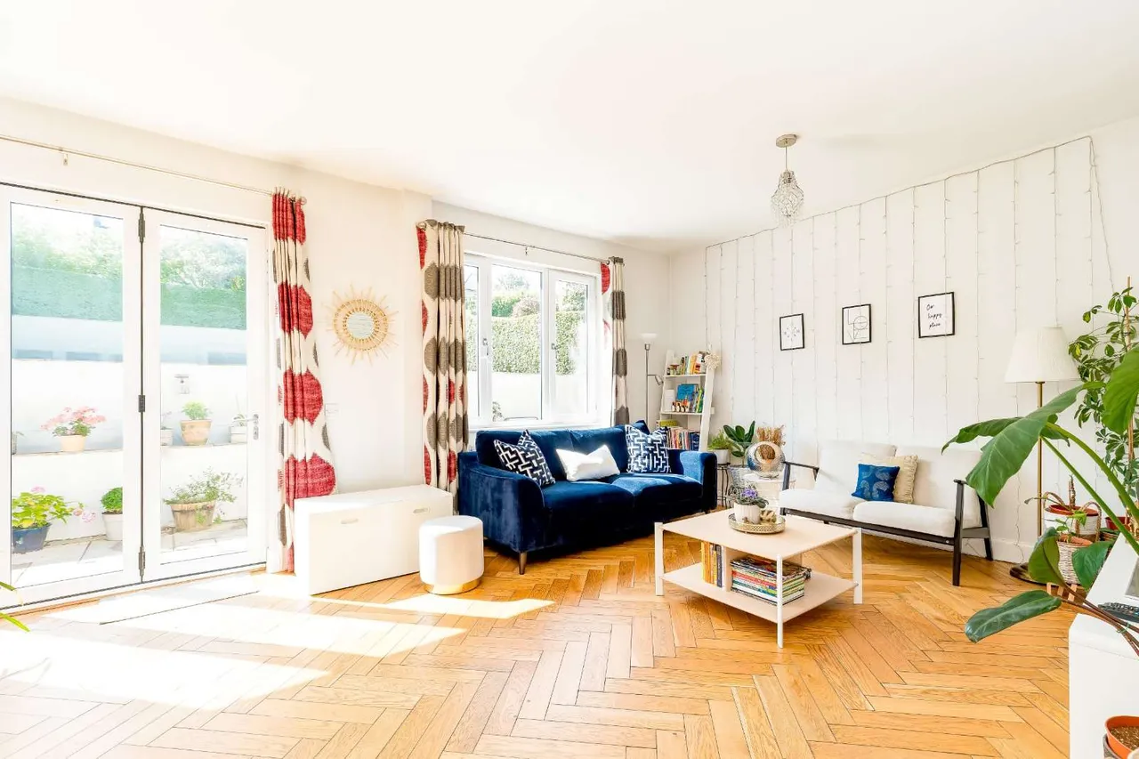 Greenbank Drive, Greenbank, Edinburgh, EH10 5RF, photo 3
