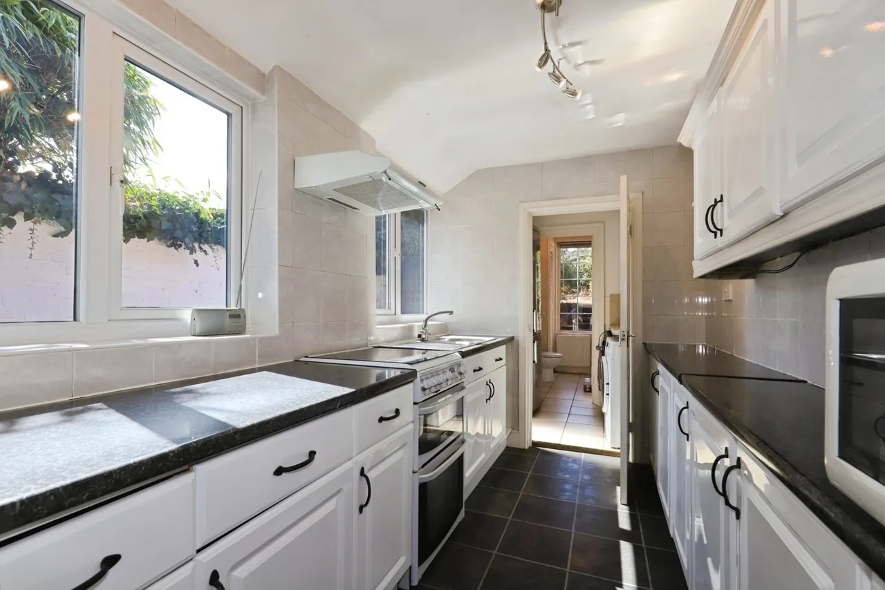 Connaught Avenue, Kidderminster, DY11, photo 6