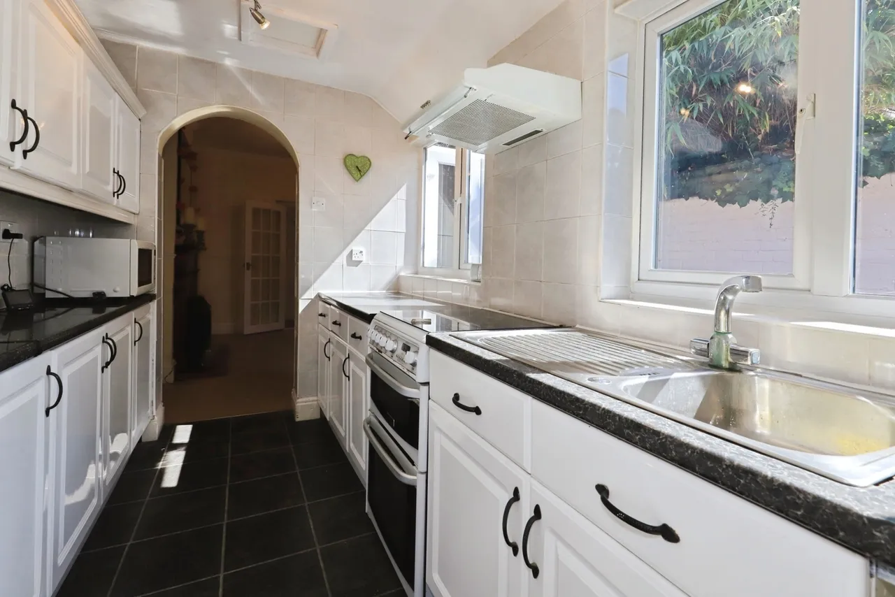 Connaught Avenue, Kidderminster, DY11, photo 7
