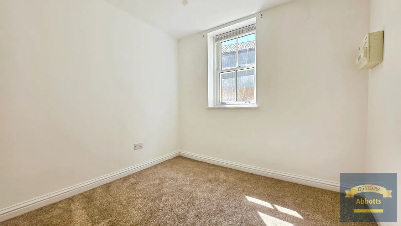 Military Road, Colchester, photo 6