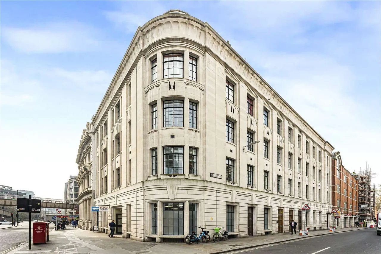 2 bed flat for sale — Carthusian Street, Clerkenwell, London, EC1M 6AD