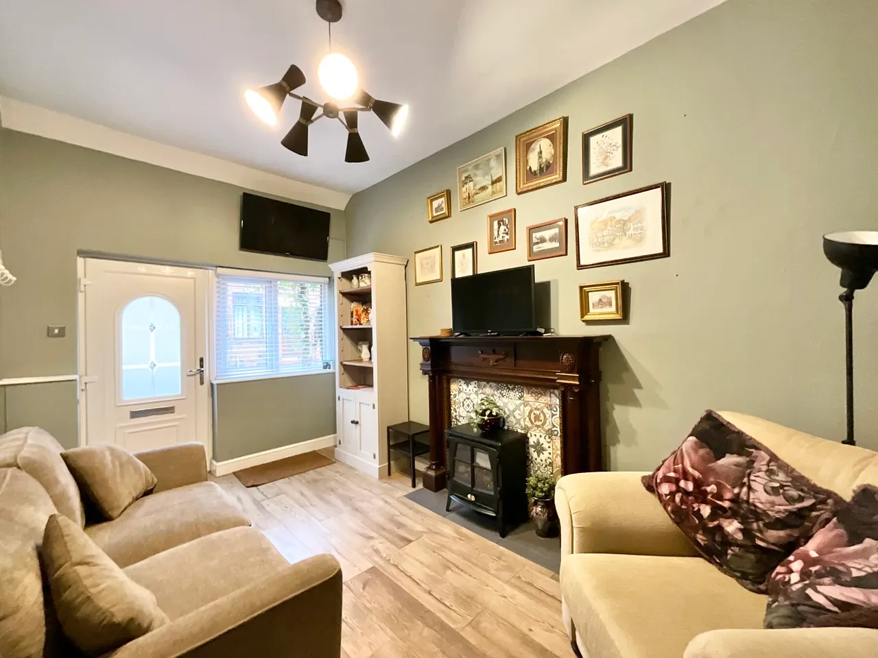 Queen Street, Cheadle, ST10, photo 6