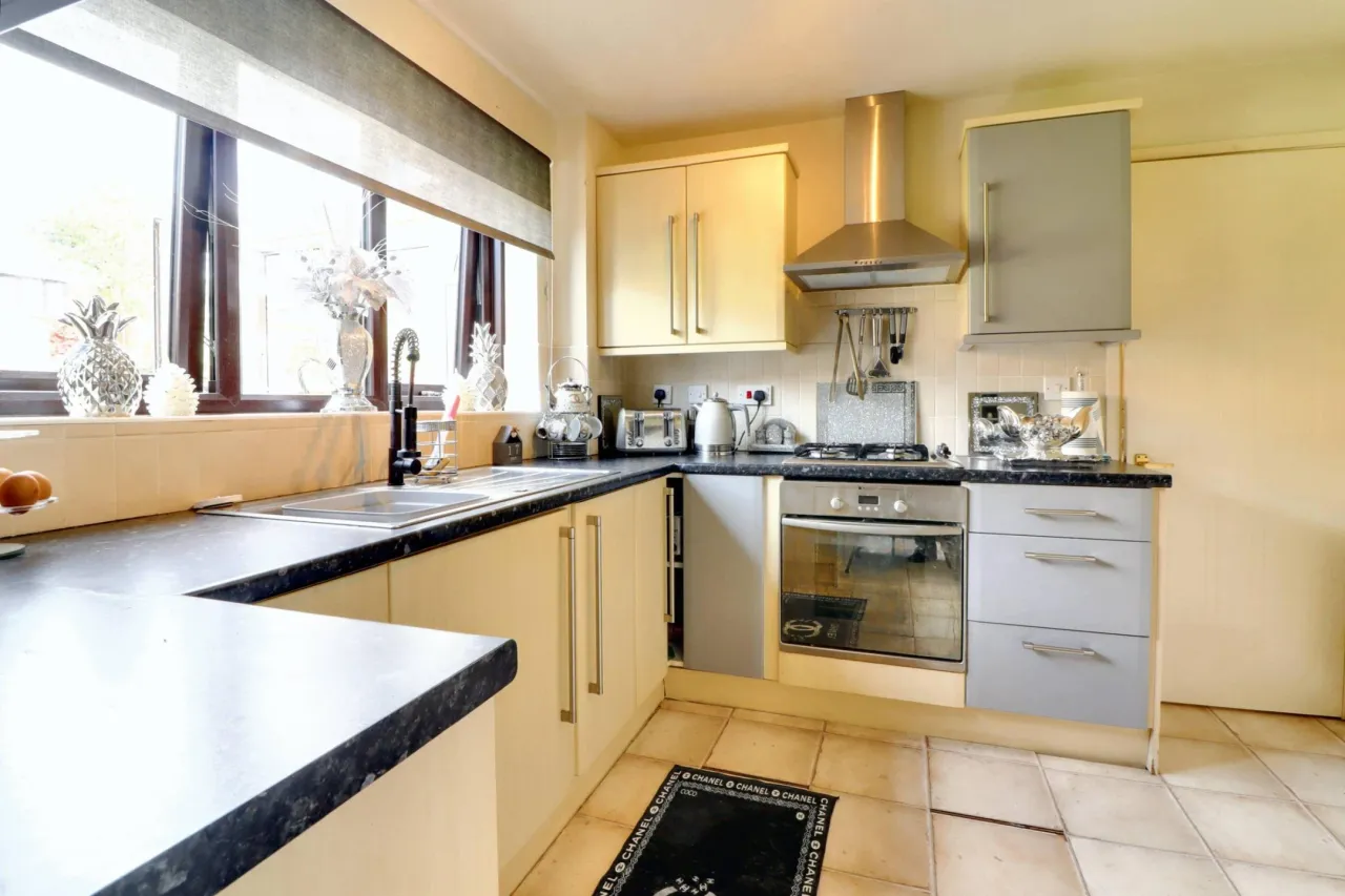 Swansmede Way, Telford, photo 6