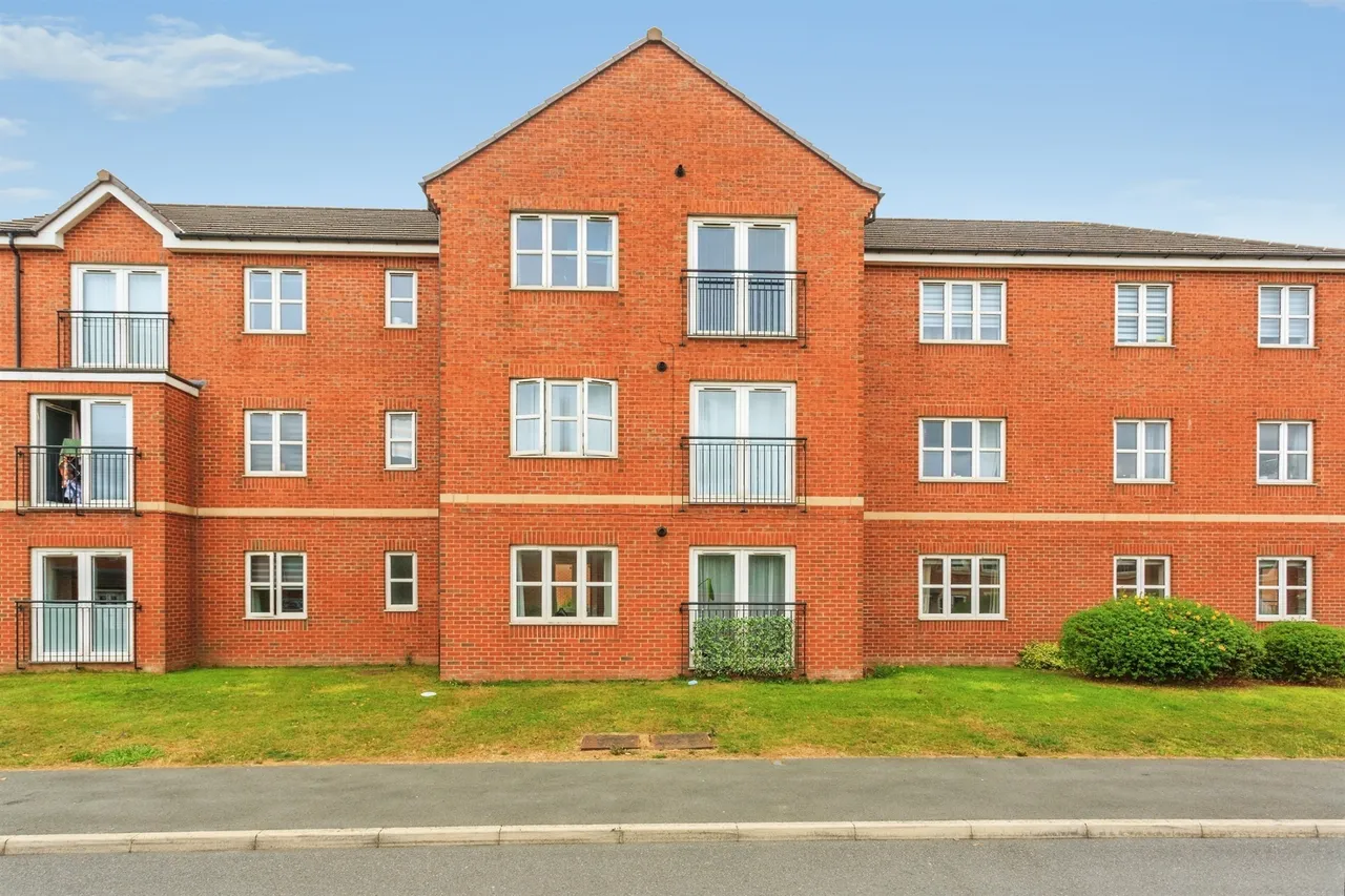 1 bed flat for sale — Scampston Drive, East Ardsley, Wakefield