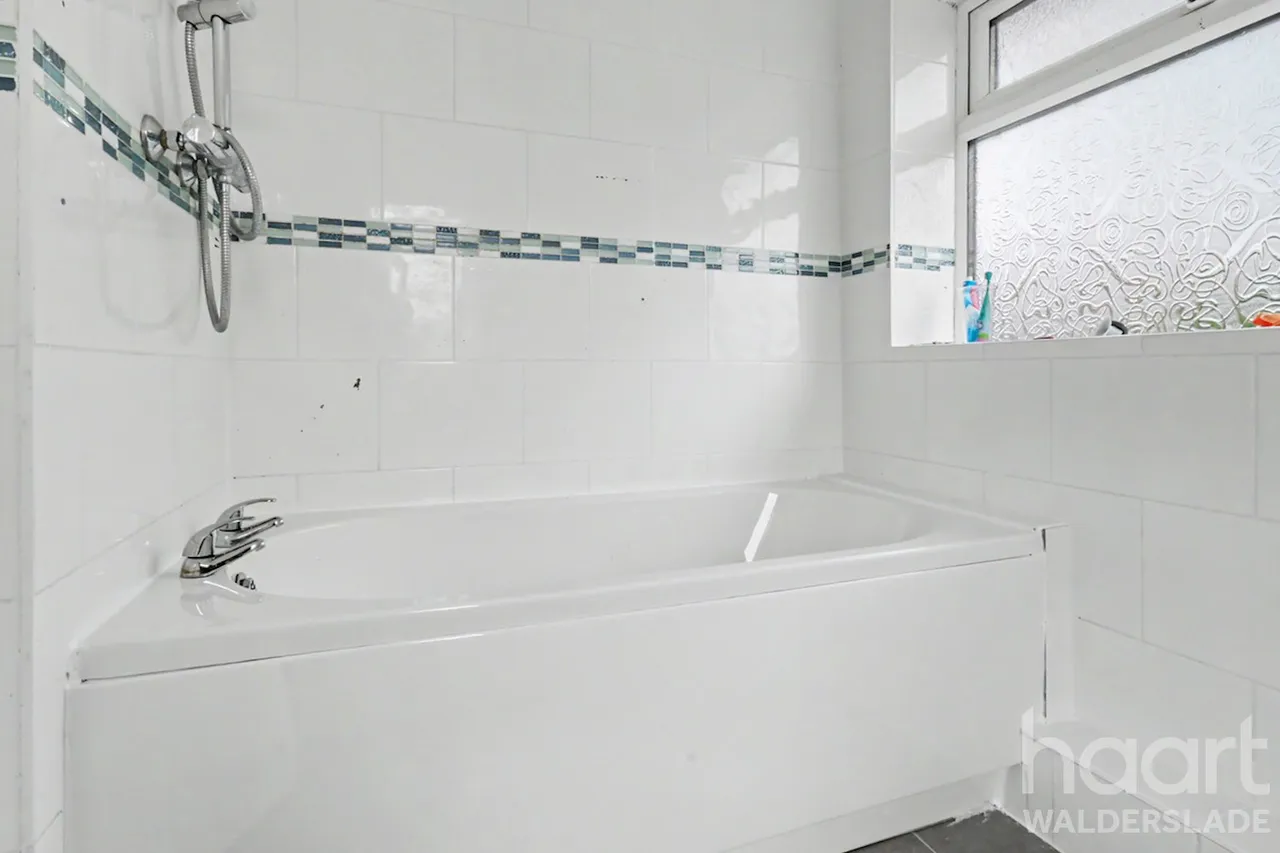Ferry View, Queenborough, ME11, photo 13