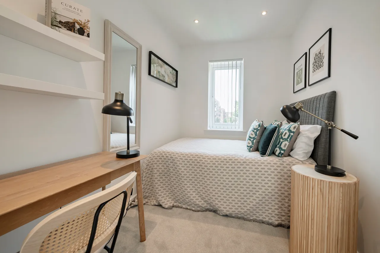 Reynard Way, Brentford, TW8, photo 10