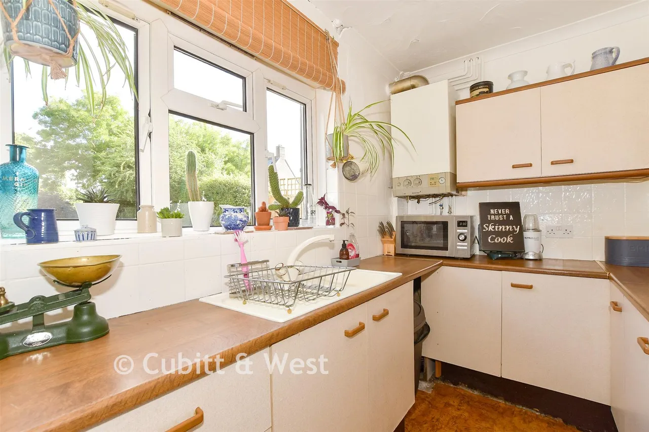 The Sands, Ashington, RH20, photo 5