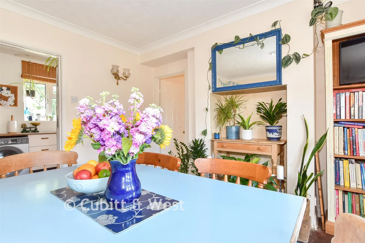 The Sands, Ashington, RH20, photo 6