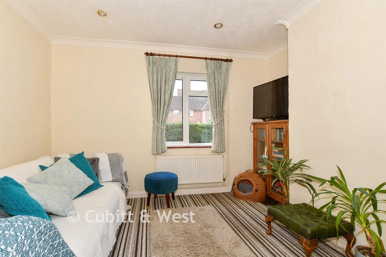 The Sands, Ashington, RH20, photo 8