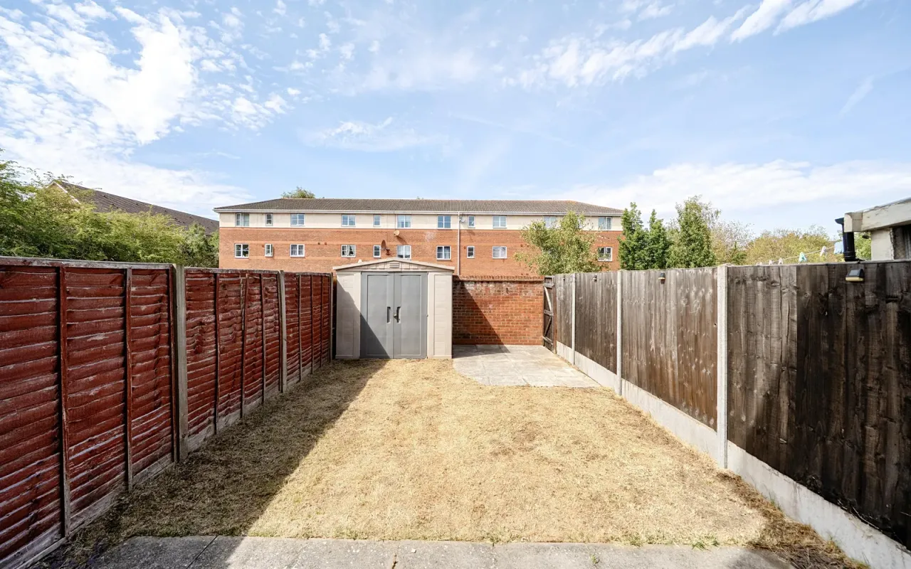 Gillespie Close, Bedford, photo 16