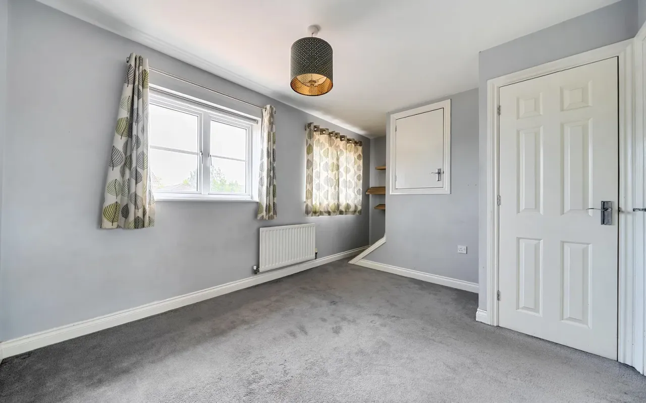 Gillespie Close, Bedford, photo 13