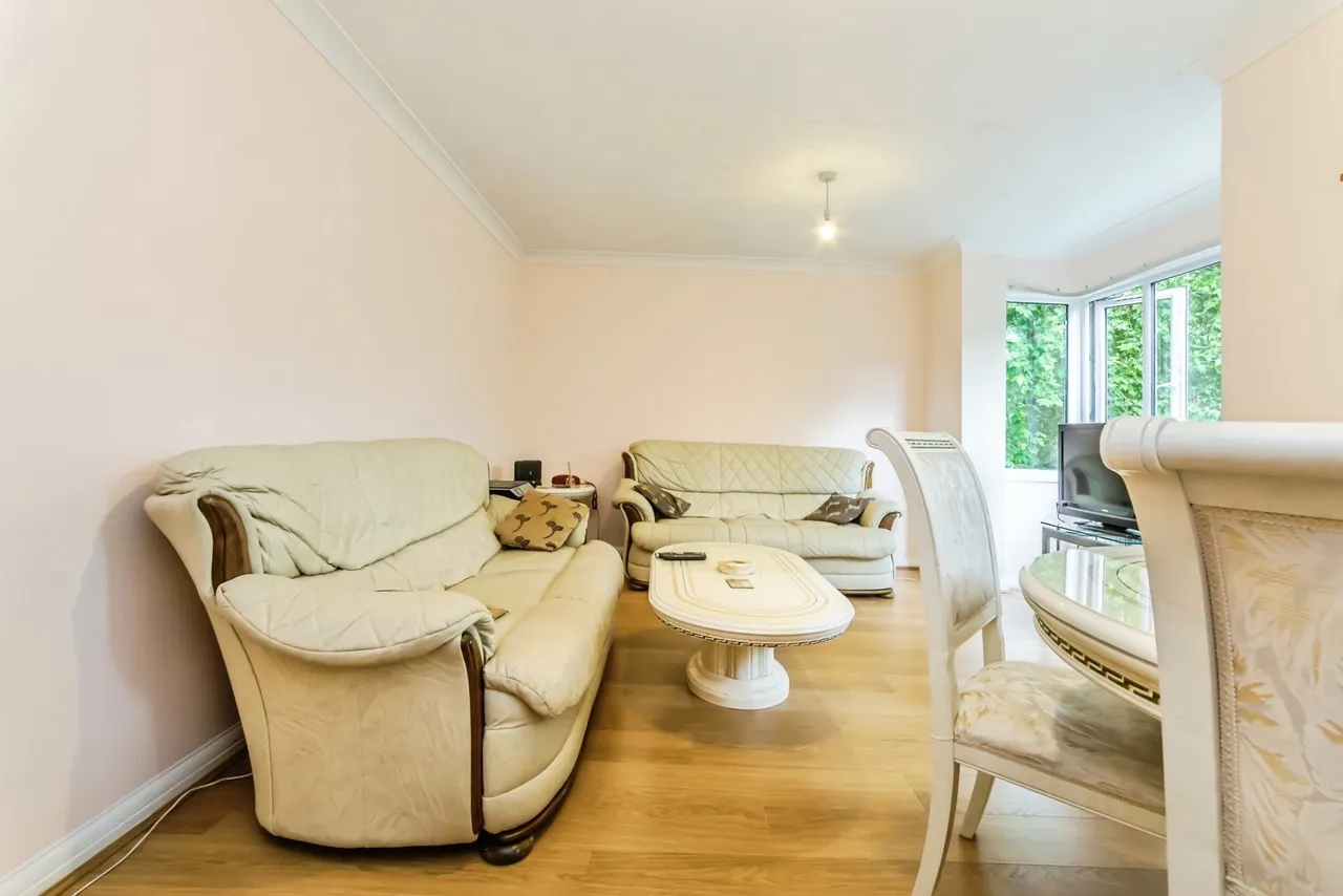 Silvermere Court, 10 Foxley Hill Road, Purley, CR8, photo 3