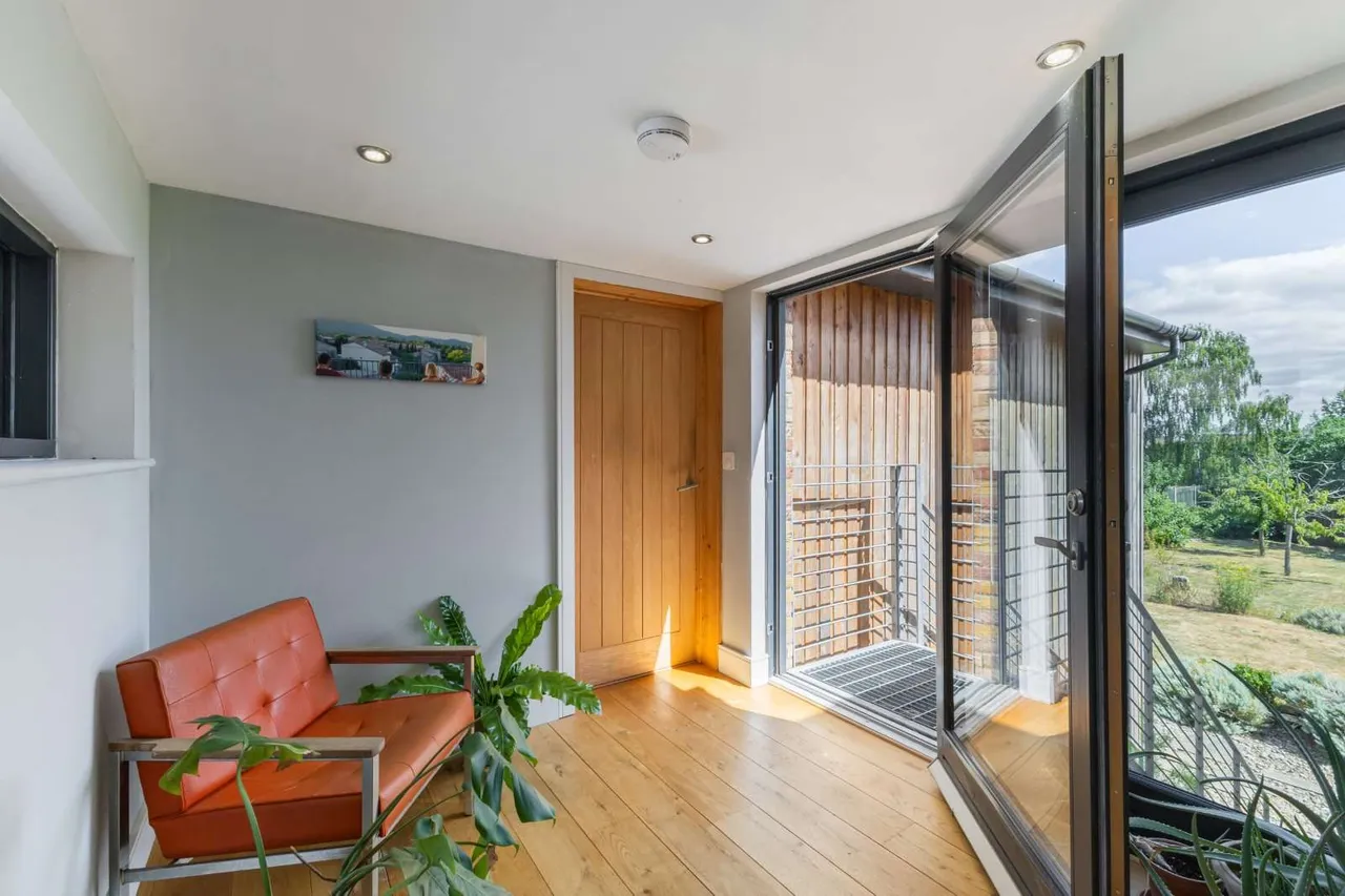 New Road, Clifton, SG17, photo 15