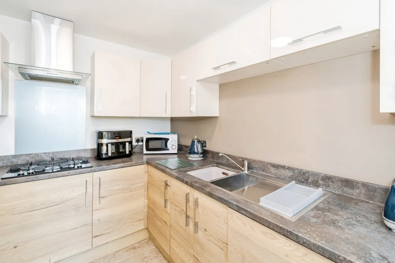 Admiralty Way, Marchwood, SO40, photo 8