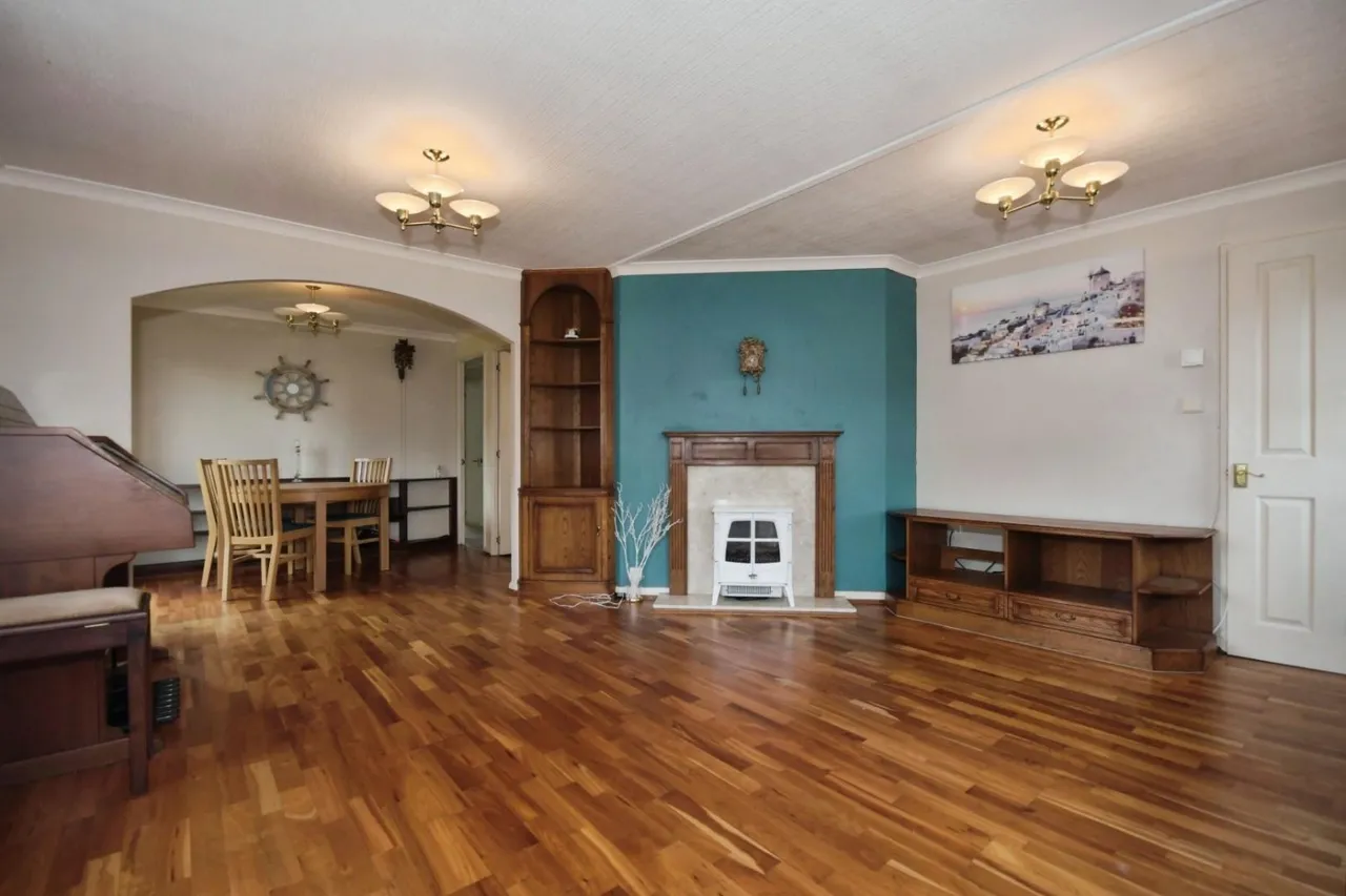 Mill Lane, Old Tupton, S42, photo 4