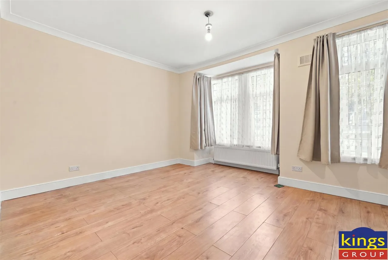 Waverley Road, London, photo 9