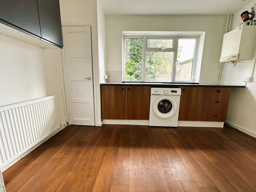 Poplar Road, Brownhills, WS8, photo 8