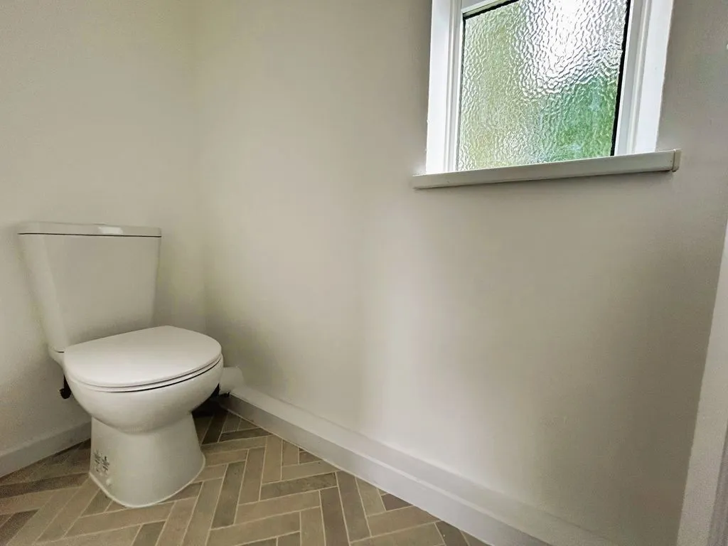 Poplar Road, Brownhills, WS8, photo 12