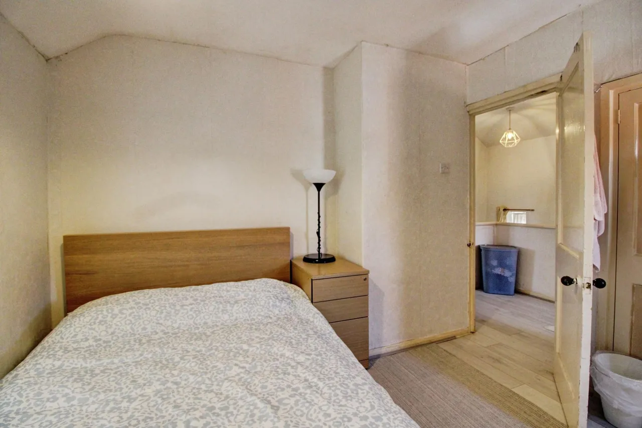 Philip Road, Kendray, S70, photo 9
