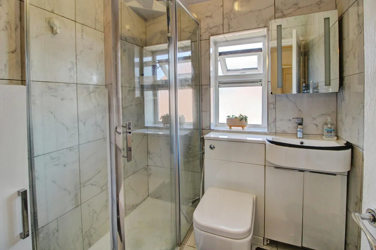 Philip Road, Kendray, S70, photo 10
