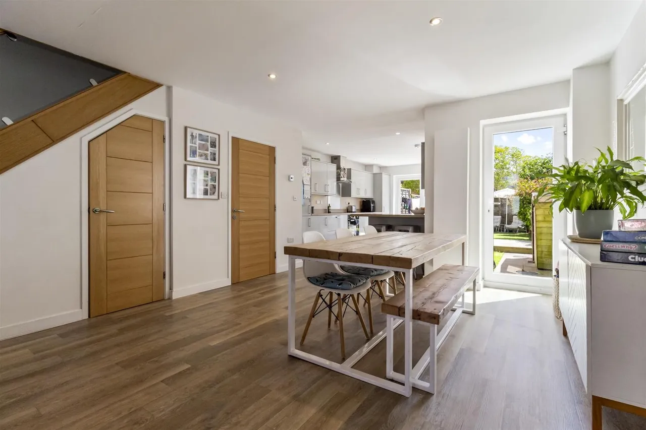 Broadwater Street East, Worthing, photo 4