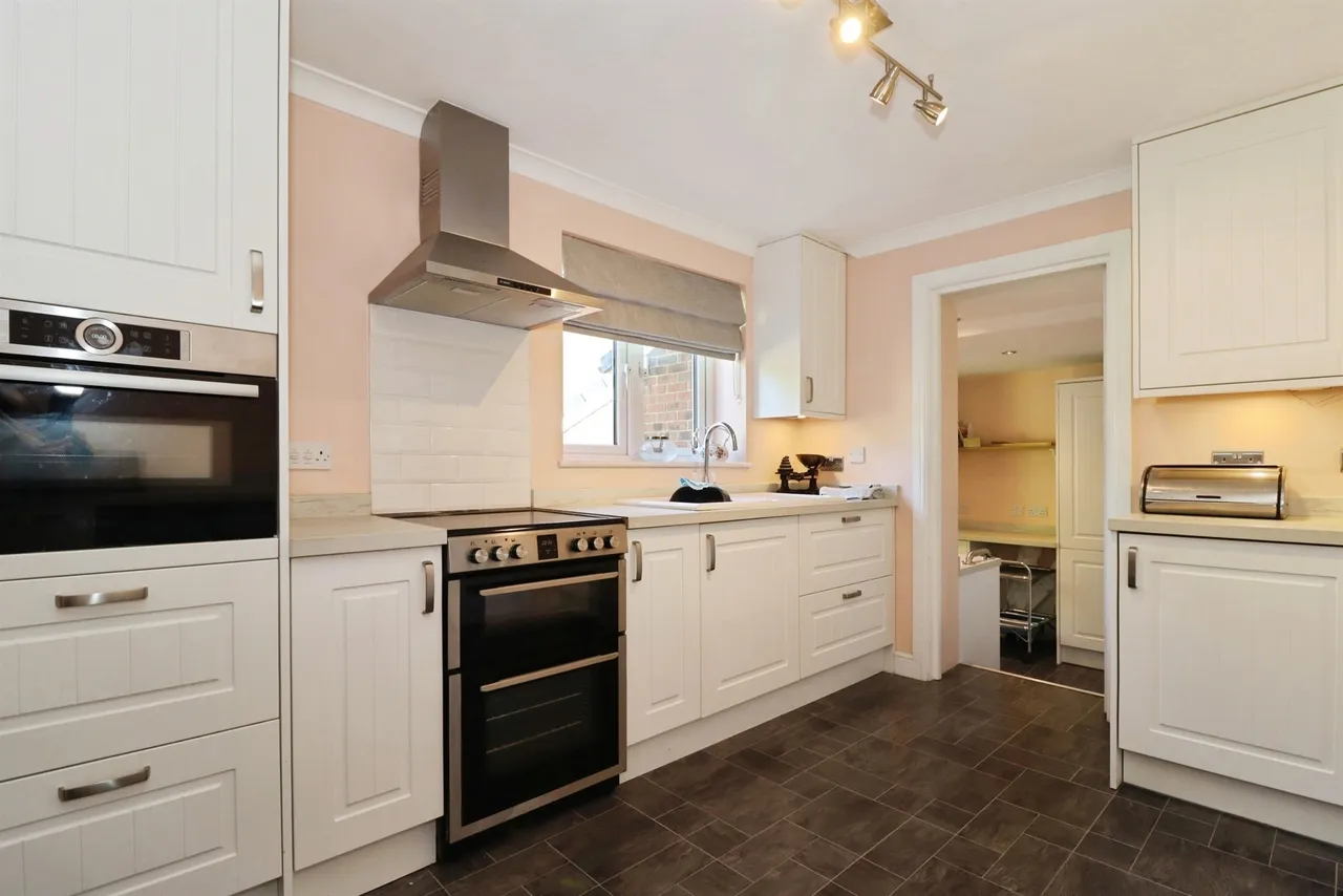 Church Farm Road, Emersons Green, BS16, photo 6