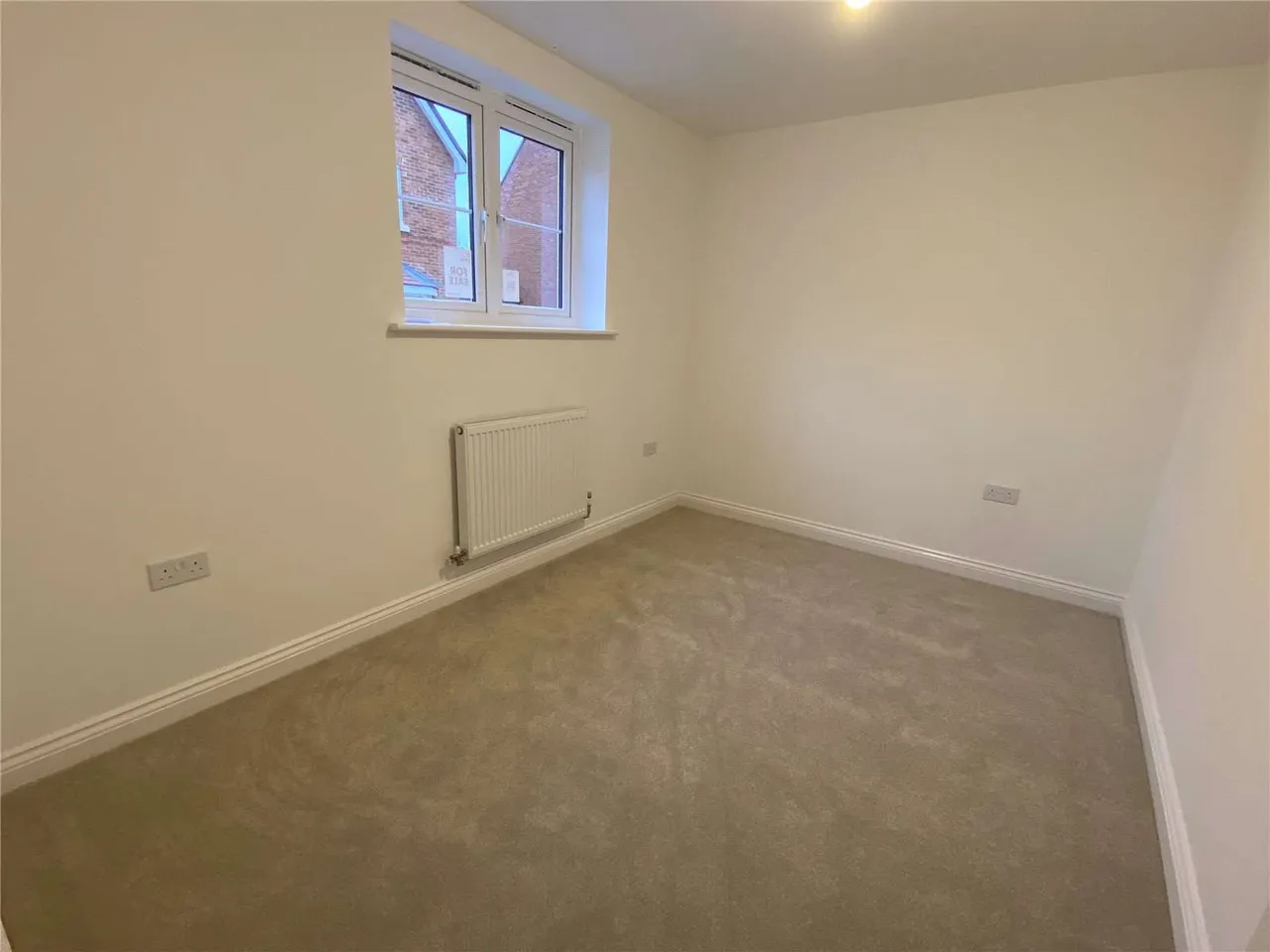 Selborne Park, Selborne Road, Alton, Hampshire, GU34 1SZ, photo 5