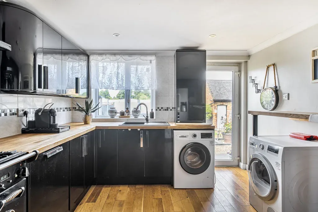 Mill Road, Bletchley, Milton Keynes, Buckinghamshire, MK2 2LB, photo 20