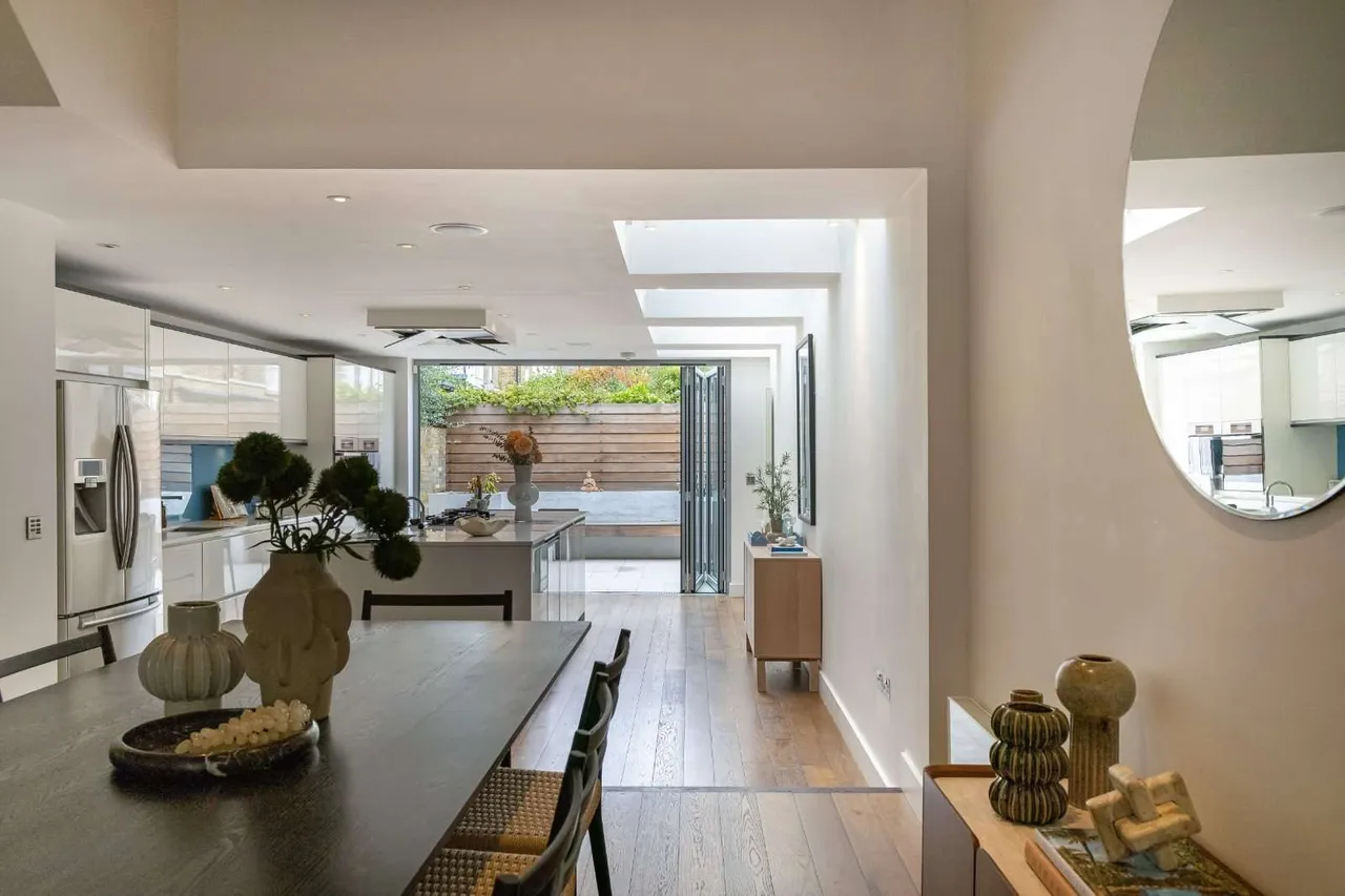 Bettridge Road, Fulham, London, SW6 3QH, photo 3