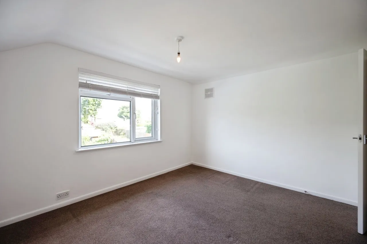 Salterns Lane, Hayling Island, PO11, photo 12