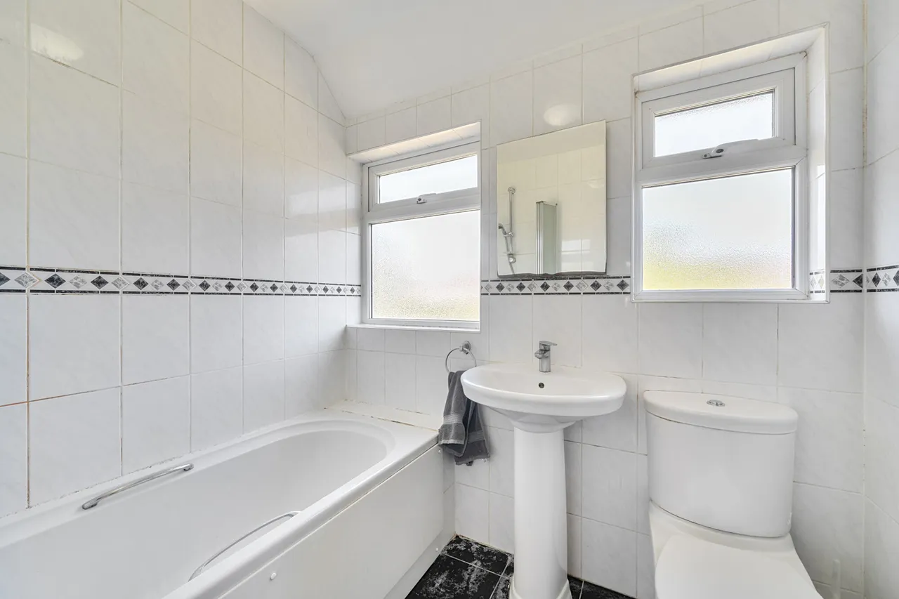 Abercorn Crescent, Harrow, HA2, photo 7