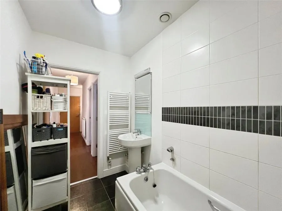 Ocean Way, Southampton, SO14, photo 12