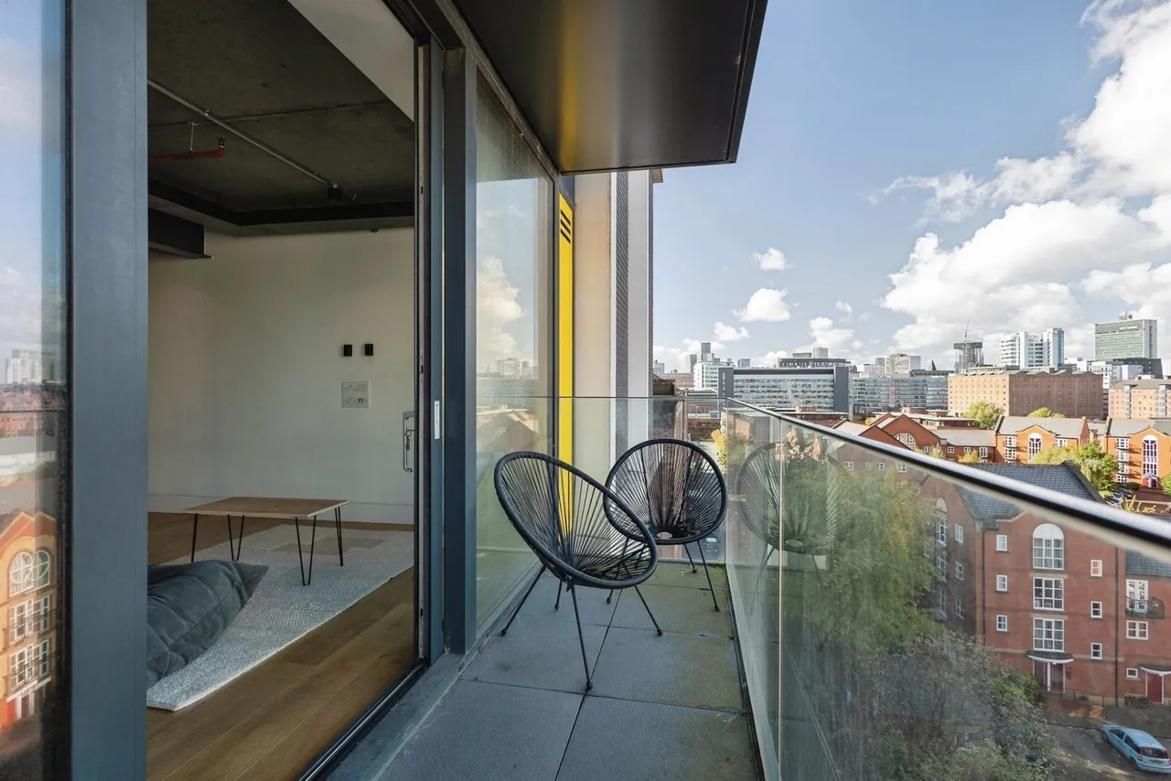 Chapeltown Street, Manchester, M1, photo 16