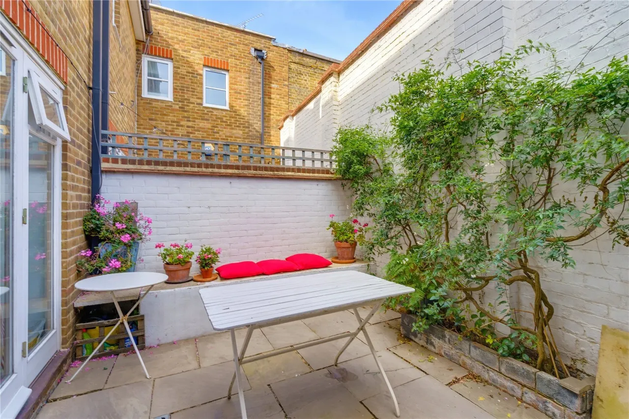Rush Hill Mews, London, SW11, photo 11