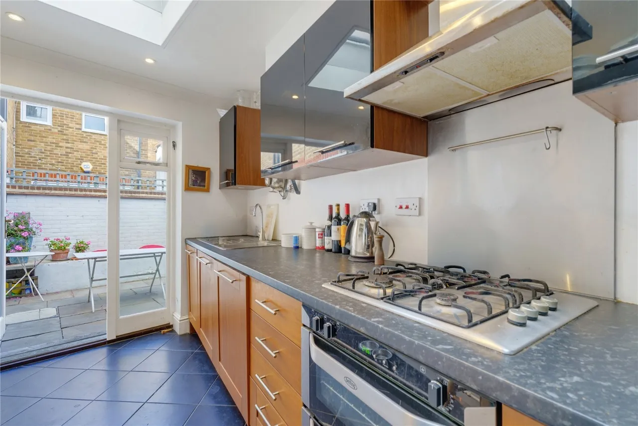 Rush Hill Mews, London, SW11, photo 4