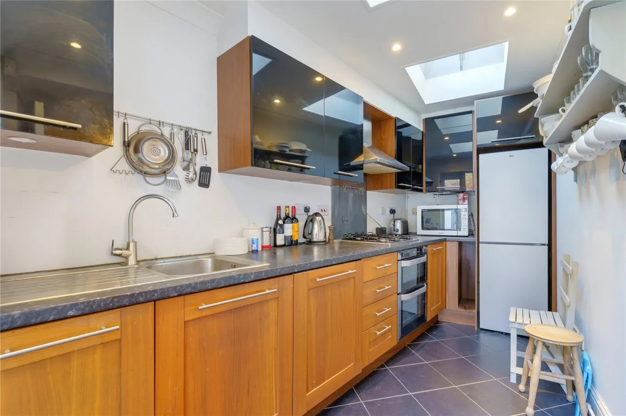 Rush Hill Mews, London, SW11, photo 5