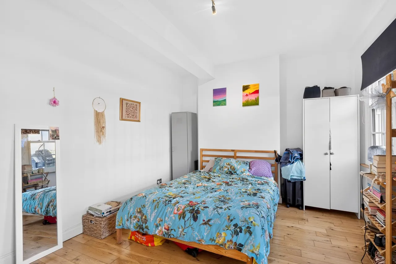 Balls Pond Road, London, N1, photo 11