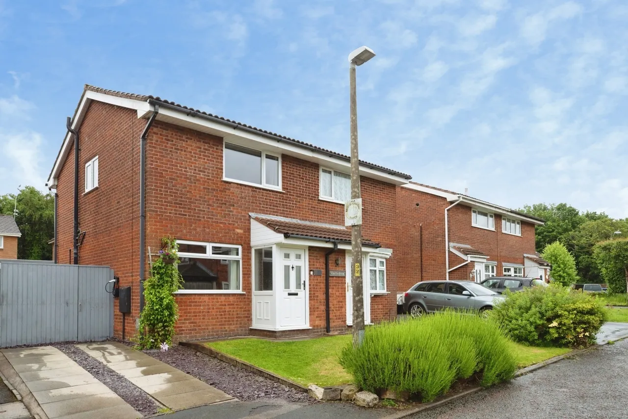2 bed house for sale — Draperfield, Chorley, Lancashire, PR7