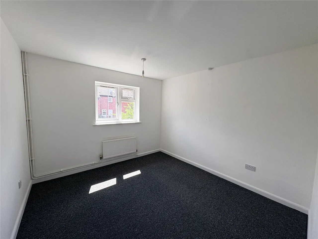 Bentinck Close, Boughton, NG22, photo 3