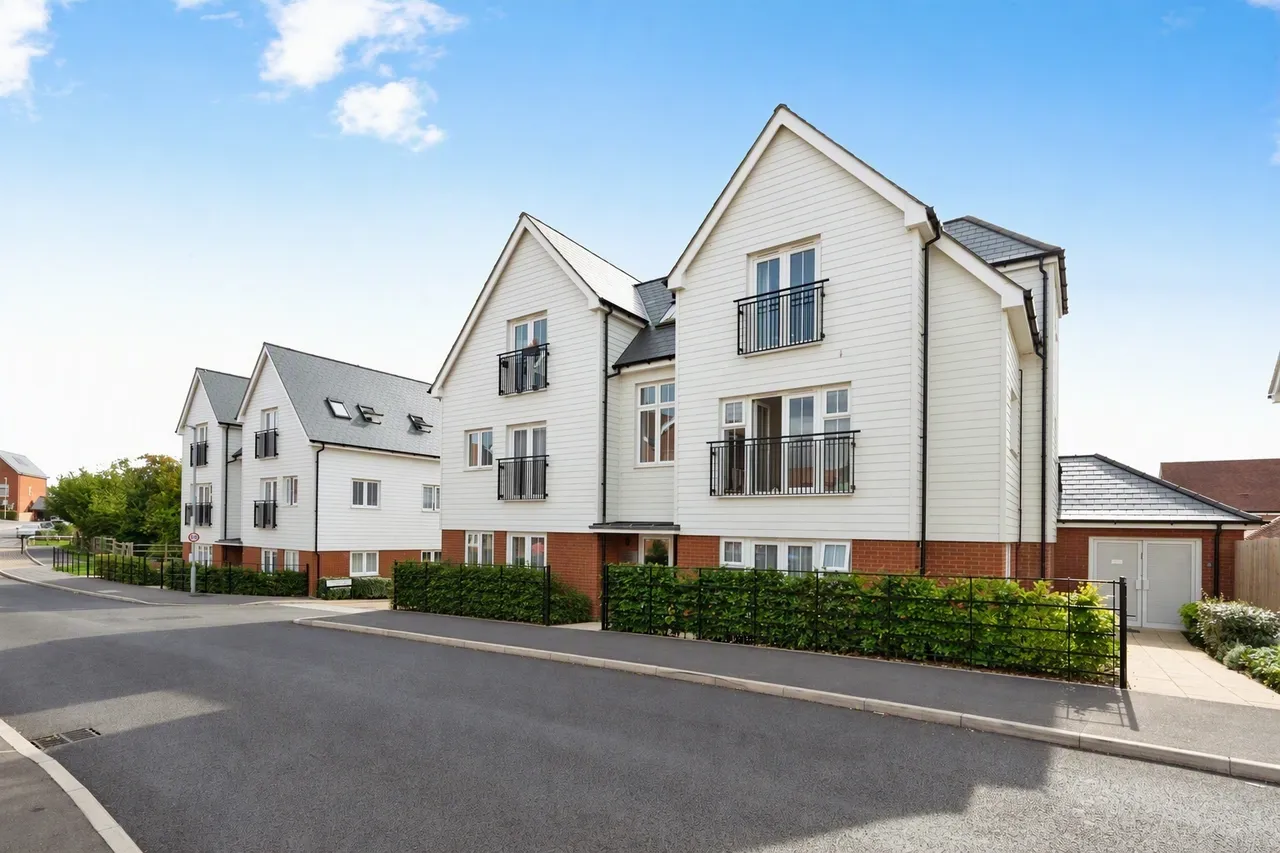 2 bed flat for sale, Duncalf Road, Tunbridge Wells, TN2