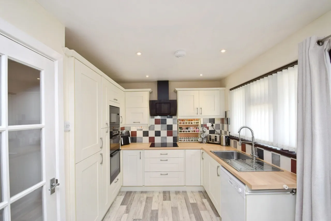 Incline Way, Saundersfoot, SA69, photo 4