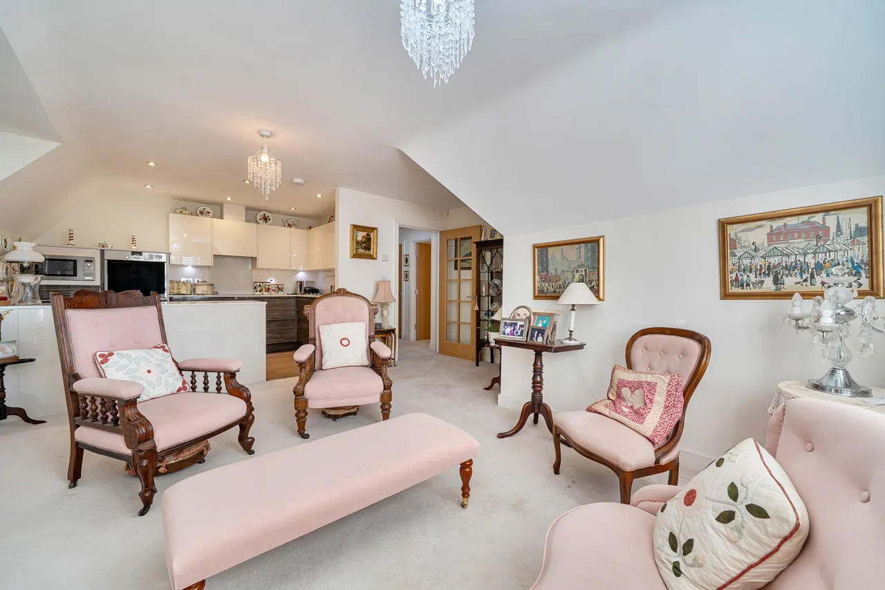 Nascot Wood Road, WD17, photo 4